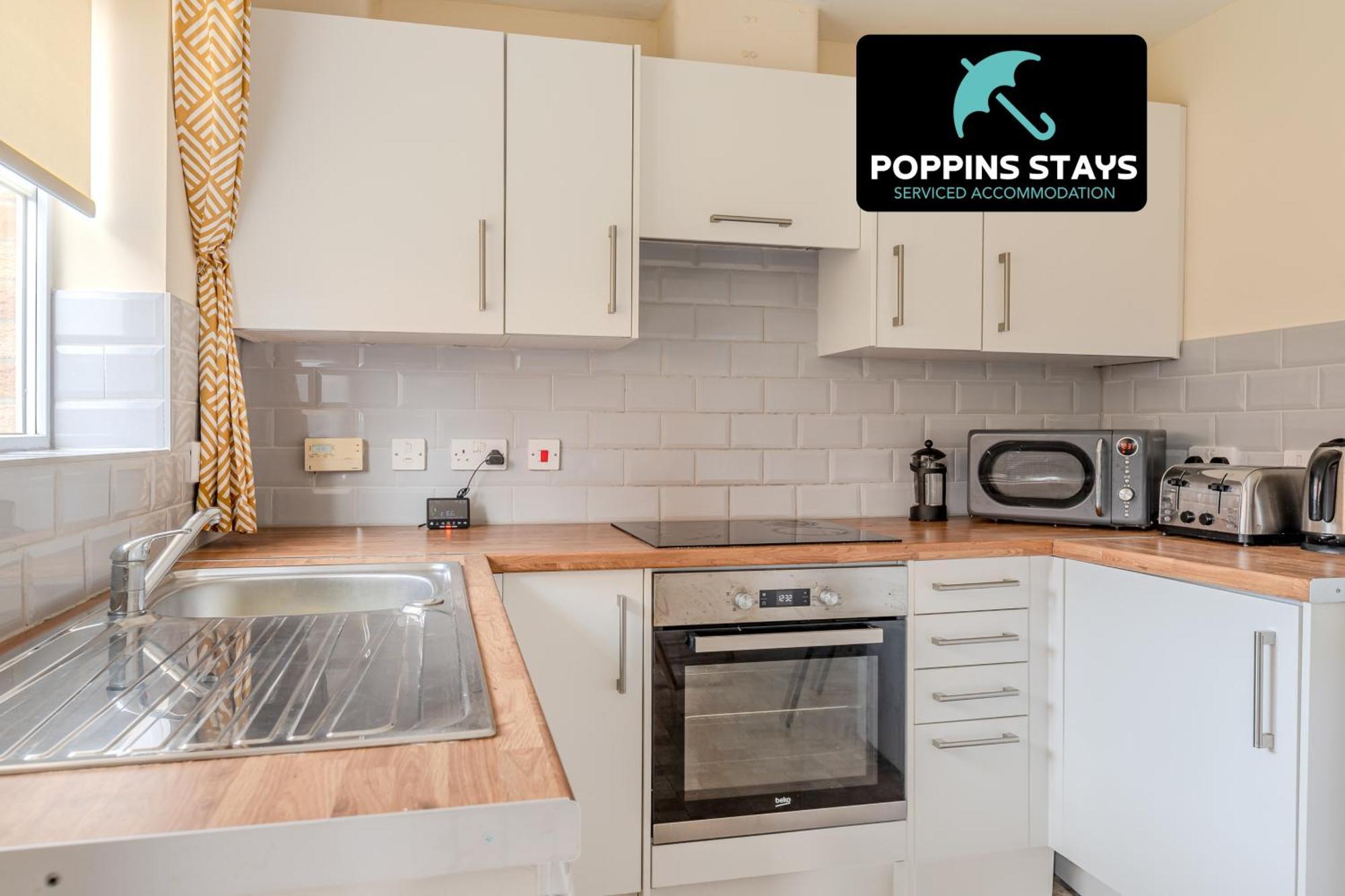 הוילה Quiet House, Prkg-3 Cars, Contractors & Families, York Centre 10Mins מראה חיצוני תמונה