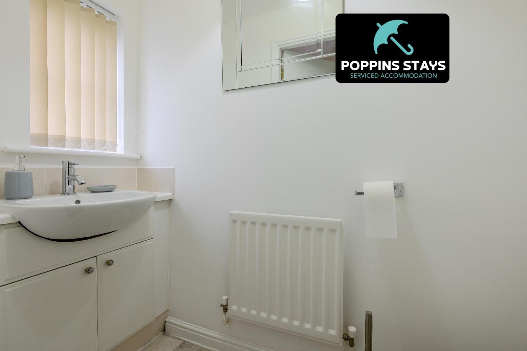 הוילה Quiet House, Prkg-3 Cars, Contractors & Families, York Centre 10Mins מראה חיצוני תמונה